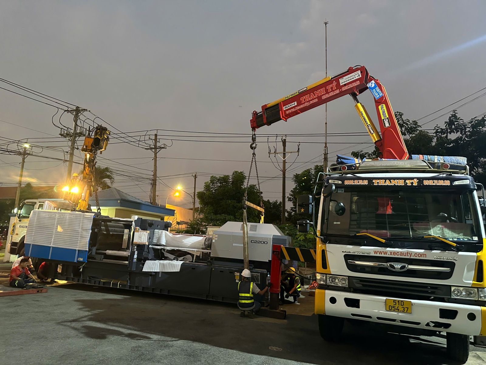 thuê xe cẩu giá rẻ