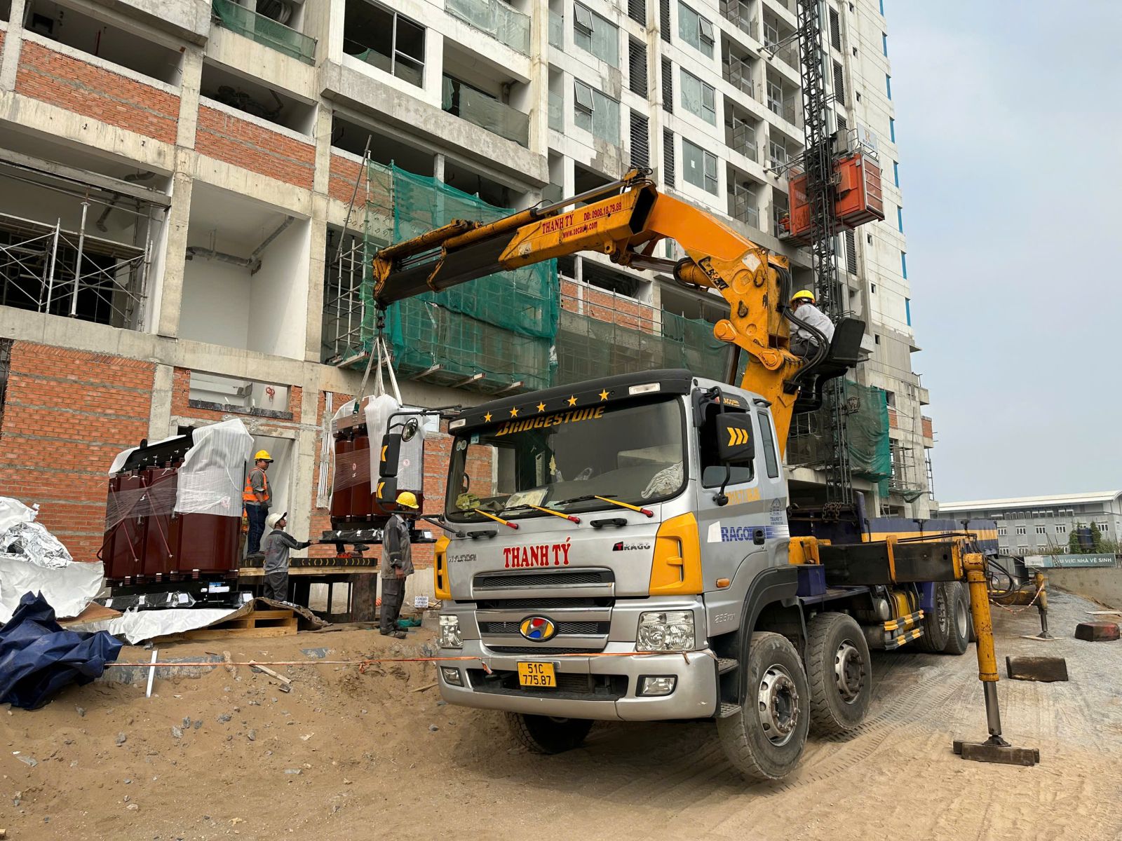 dịch vụ cho thuê xe cẩu tphcm