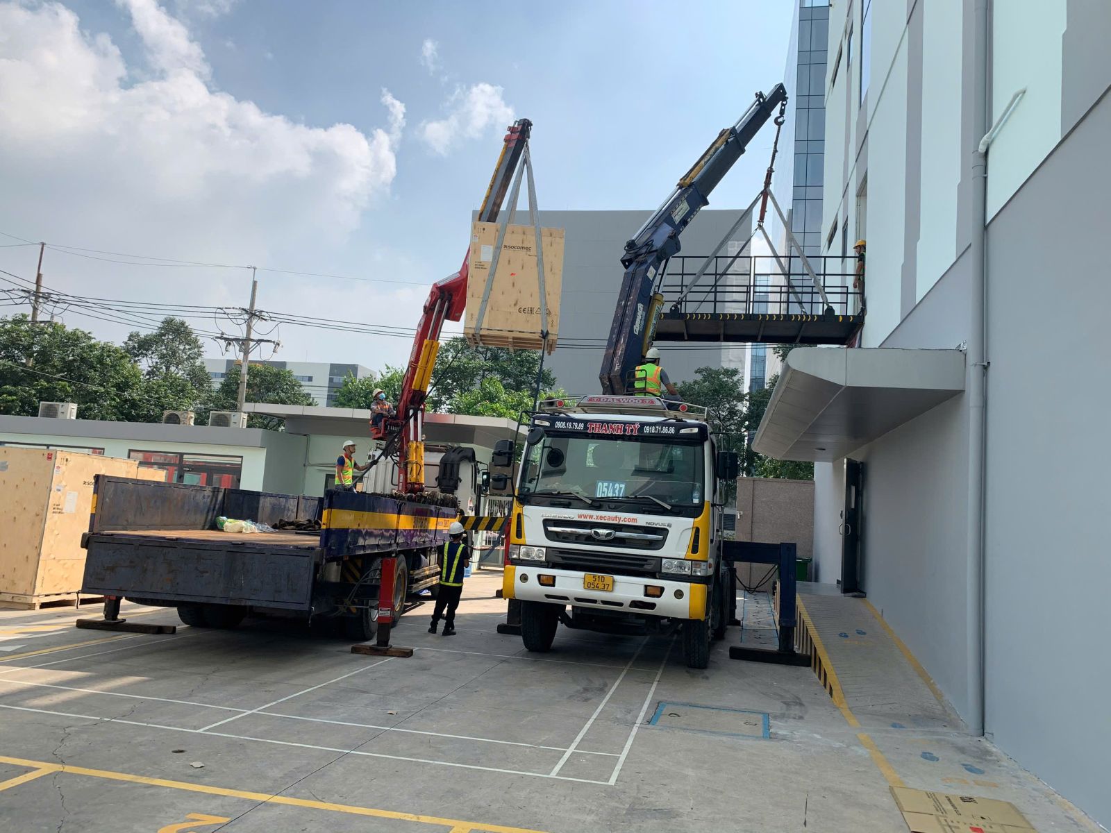 thuê xe cẩu giá rẻ