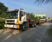Dịch vụ vận chuyển máy móc TPHCM | An toàn, Chuyên nghiệp 2025
